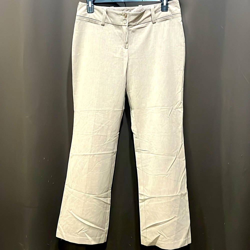 iz BYER California, Cambridge, Wide Leg Dress Pants, Tan
Size 13